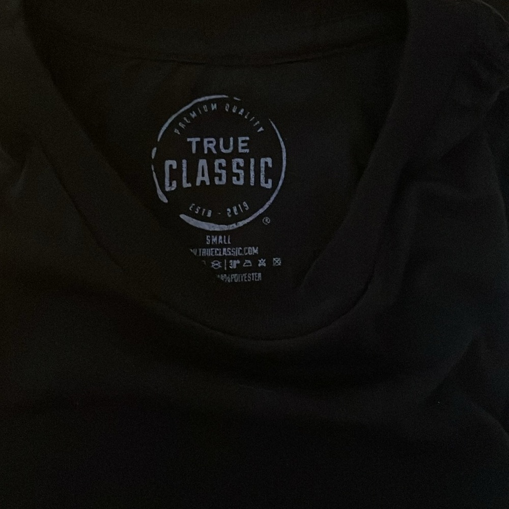 Lot of 2 NWOT true classic tees - Picture 3 of 3